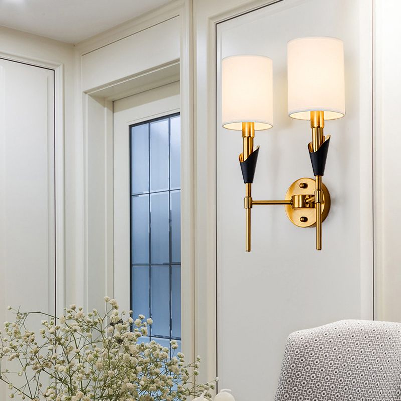 Nordic Style Metall Wandleuchter Zylinder Goldwandlicht mit natürlicher Sackleinen für Schlafzimmer