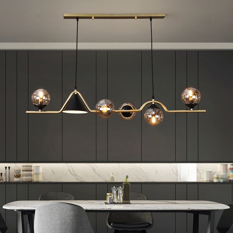 Sala da pranzo Isola Light Light Style Modern Style Isola Accensione con sfera di vetro