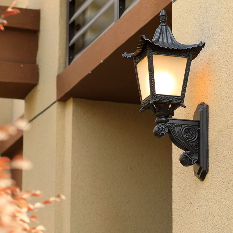 Black 1 Bulb Wall Mount Light Fixture Country Aluminum Yellow Crane Tower Shape Wall Lamp Sconce