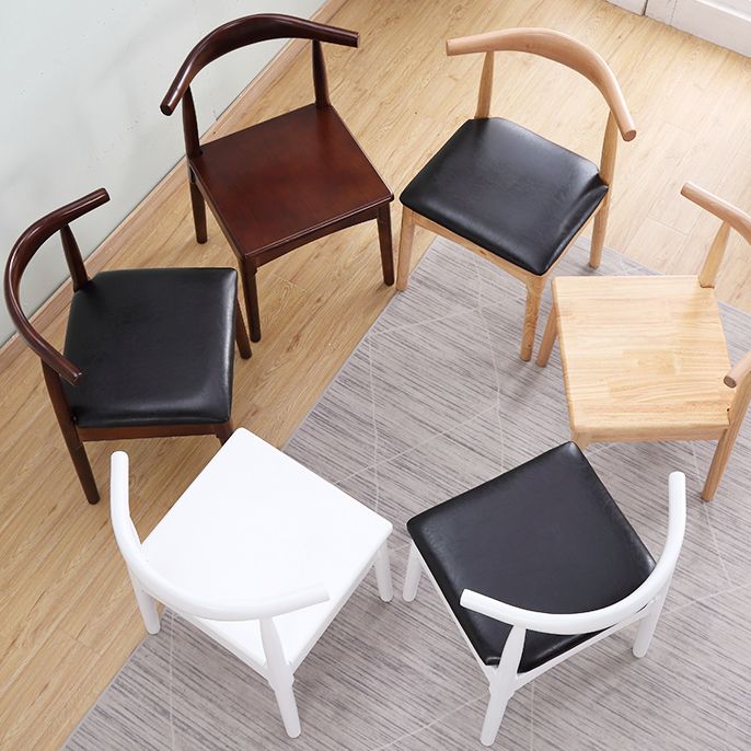 Chaise d'appoint scandinave à dossier ouvert, chaise de salle à manger rembourrée en bois