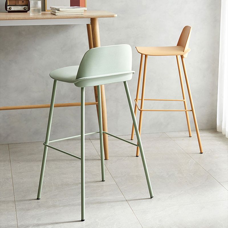 Plastic Scandinavian Bar Stools Low Back Barstool with 4 Iron Legs