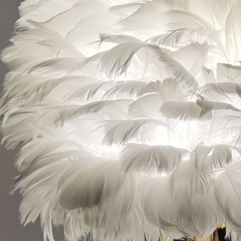 Moderne Style Schreibtisch Beleuchtung kreative Federschreibtischlampe für Schlafzimmer