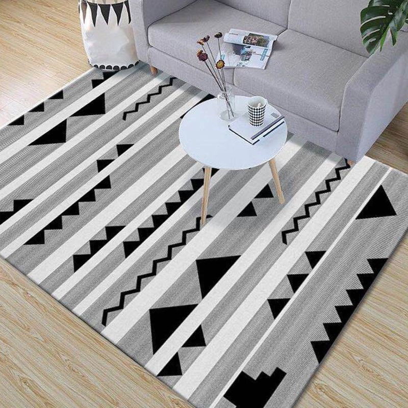 Trendy Triangle Patterned Rug Light Color Modern Area Carpet Polyester Pet Friendly Rug for Home Decor