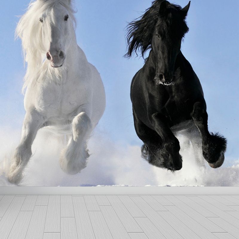 Horses Print Mural Decal Contemporary Non-Woven Texture Wall Art in Pastel Color