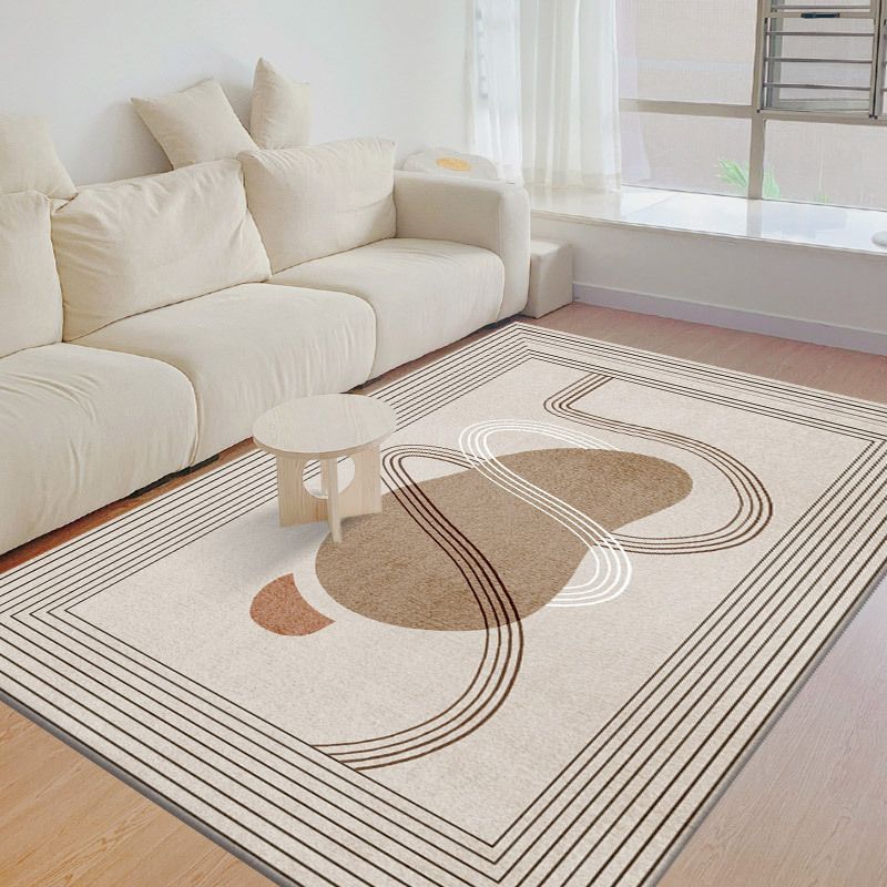 Brown Simple Rug Polyester Line Area Rug Stain Resistant Rug for Living Room