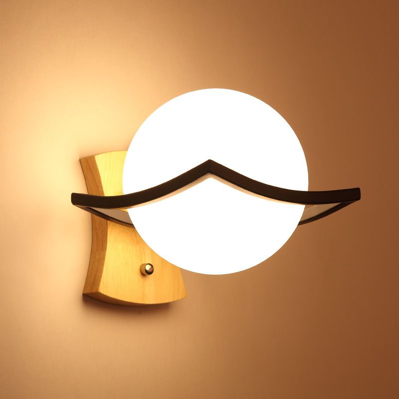 1 Light Globe Wall Sconce Lighting Modernwood Sconce Lighttures en marron
