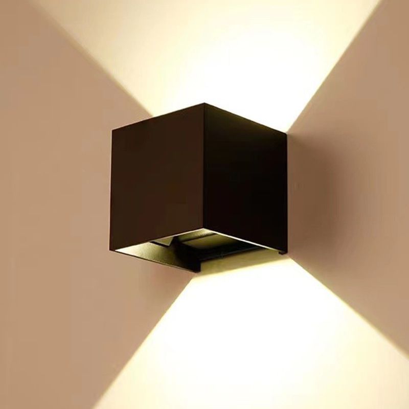 Modern Square Wall Lamp Simplicity Metal Wall Mounted Light Fixture