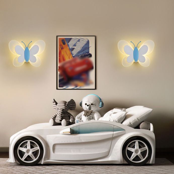 1-Light Butterfly Wall Sconce Modern Style Metal Wall Lighting for Living Room