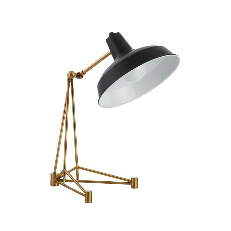 1 Éclair de travail de la tête de tête de tête moderne lampe de table de nuit noire moderne avec une teinte en métal en forme de dôme