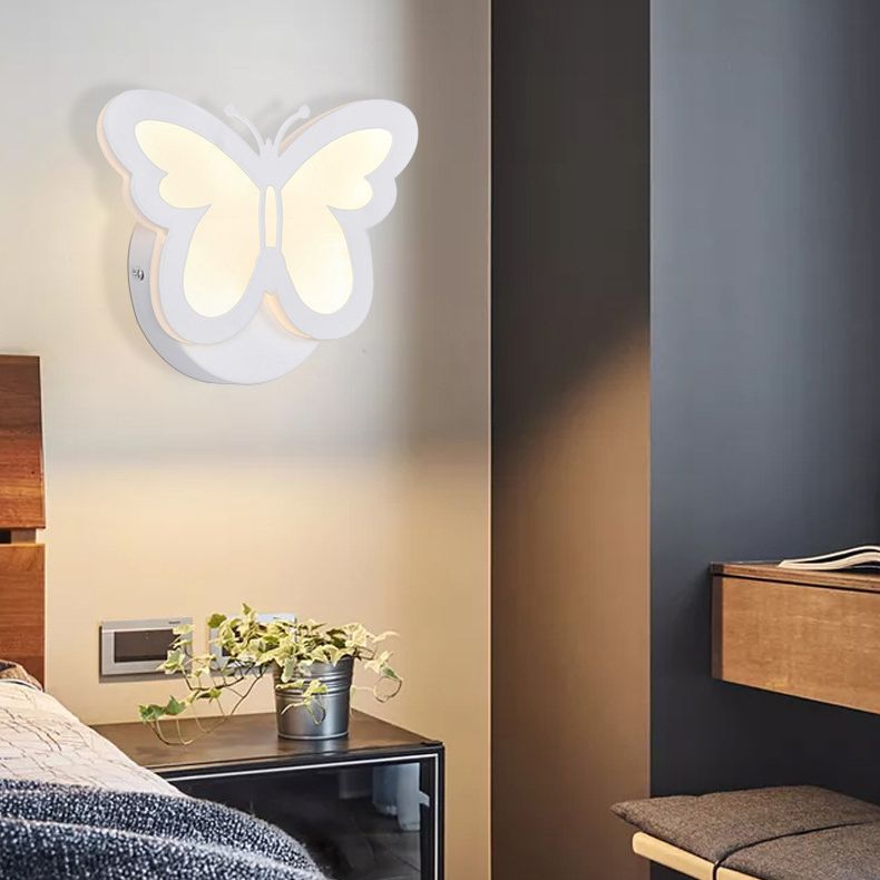 Creative Butterfly Sconce Light Fixture Modern Acrylic Wall Sconce Light for Bedroom