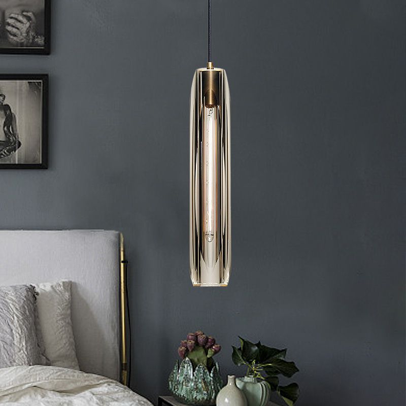 Lampe suspendue en or en or dans le pendentif en cuivre de style luxe moderne