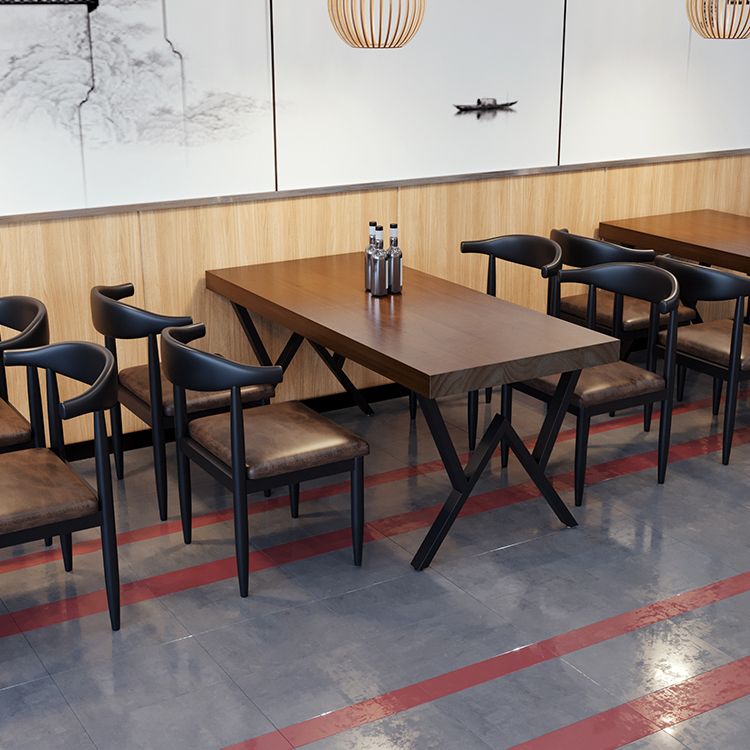 Industriële rechthoek eetkamer tafel dennen vaste houten tafel met zwart dubbel voetstuk