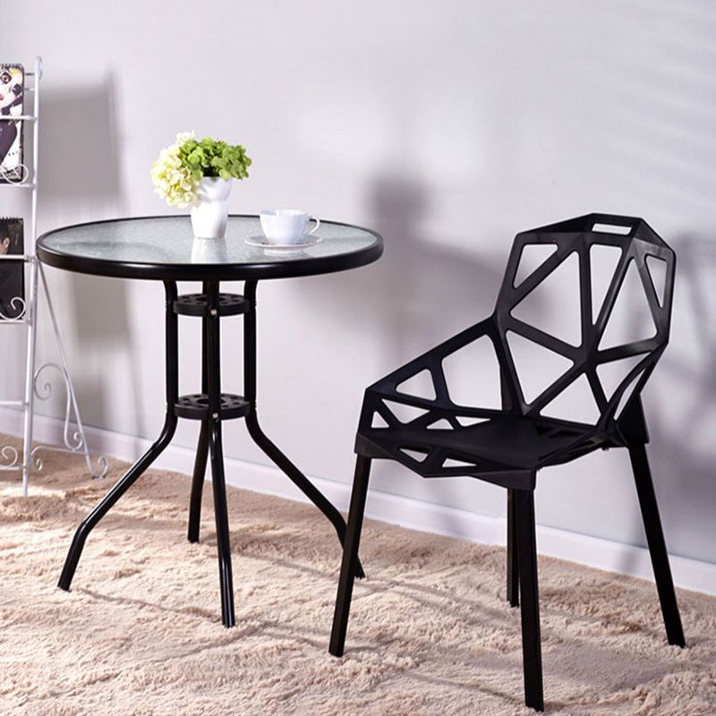 El comedor contemporáneo plástico preside la cocina que cena la silla lateral del brazo