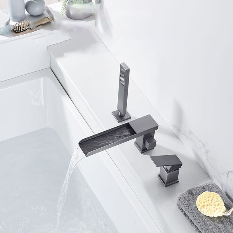 Modern Deck Mounted Copper Roman Tub Faucet Low Arc Tub Faucet Set