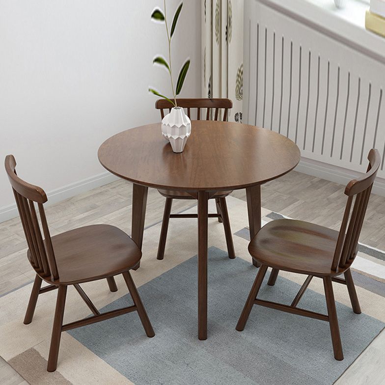 Oak Round Dining Table 4 Legs  Dining Table in Natural and Walnut