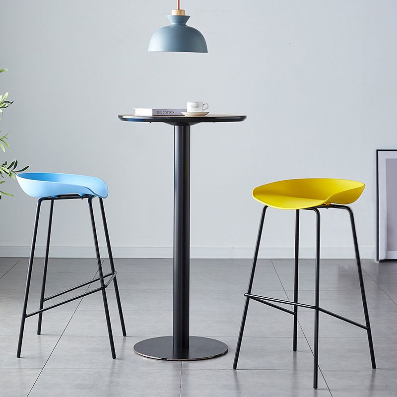 Contemporary Low Back Armless Bar Stool Plastic Bar Stool with Metal Legs