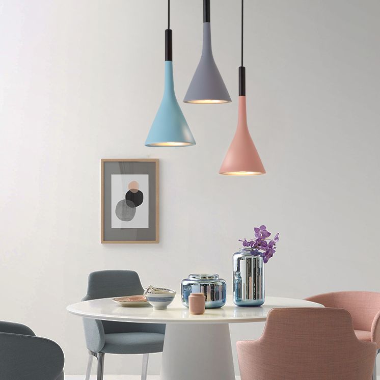 Aluminum Trumpet Shaped Pendant Light Nordic 1 Bulb Suspended Lighting Fixture