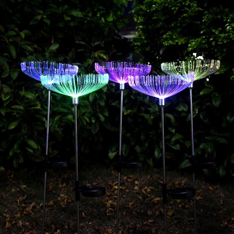 Jellyfish Plastic LED Stake Light Contemporary White Solar Lawn Lighting for Backyard