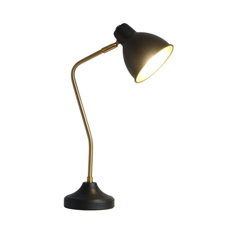 Lampada da lettura da comodino a LED vintage con paralume a cupola in ferro, lampada da lettura da comodino in nero con braccio curvo