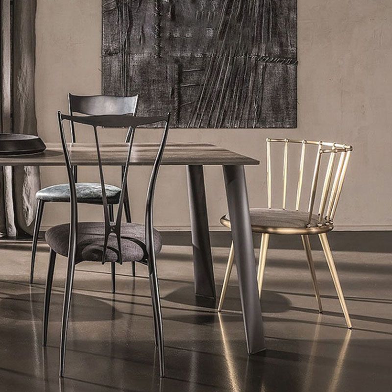Les chaises latérales arrière sans bras Windsor de style scandinave ont tapissé des chaises de salle à manger
