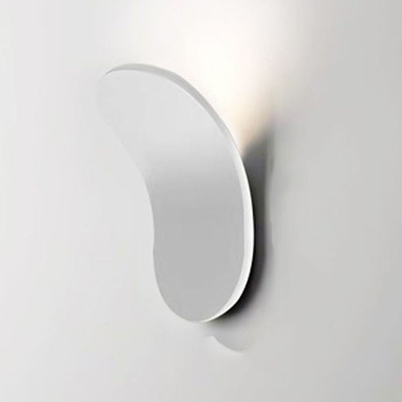 Contemporary Single Black/White Wall Mounted Sconce LED Metal Wall Light