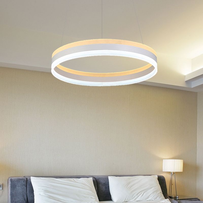 Silver Circular Plafond Pendant Modern 1/2 / 3-Light acrylique LED lustre d'éclairage