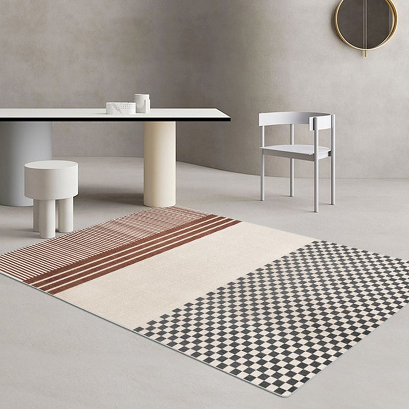 Donkerbruine vloerkleed polyester lijngebied Tapijt niet-slip achterste tapijt voor woningdecoratie