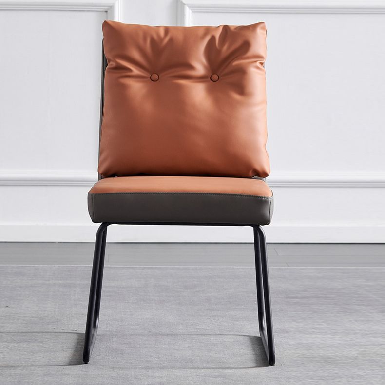 Chaise d'appoint industrielle d'intérieur Chaise de salle à manger rembourrée en métal à dossier solide (Ensemble de 2)