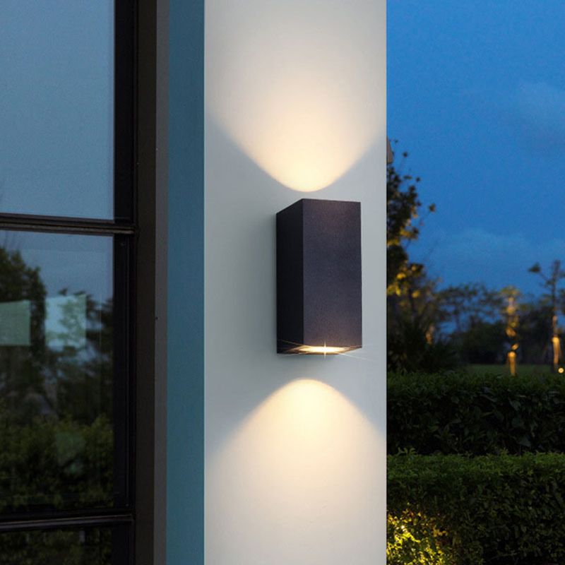 Single Contemporary Black Wall Mounted Sconce Metallic LED Wall Light