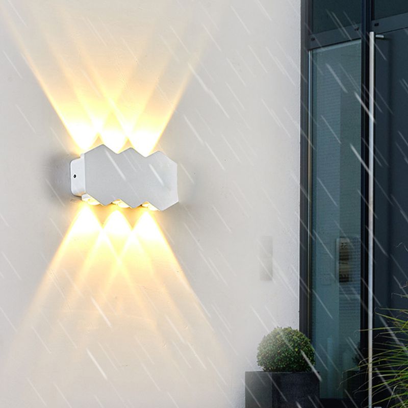 Illuminazione a parete diamanta in stile moderno lampada in metallo sconce per esterno