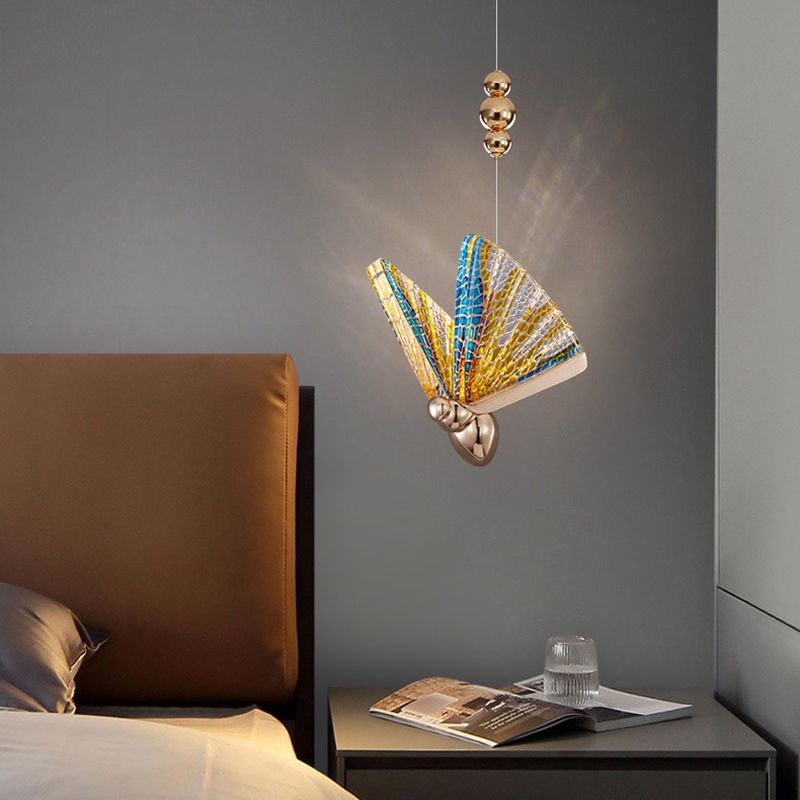 Acrylic Butterfly LED Pendant Light in Modern Creative Style Wrought Iron Hanging Light for Dining Room