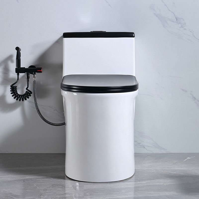 Traditional Floor Mounted Flush Toilet All In One Siphon Jet Toilet