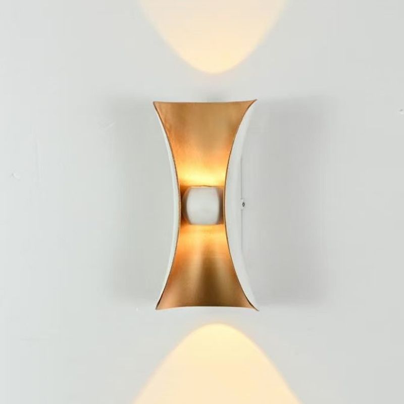 2 Lights Geometric Wall Lighting Fixtures Modern Style Metal Wall Lamps