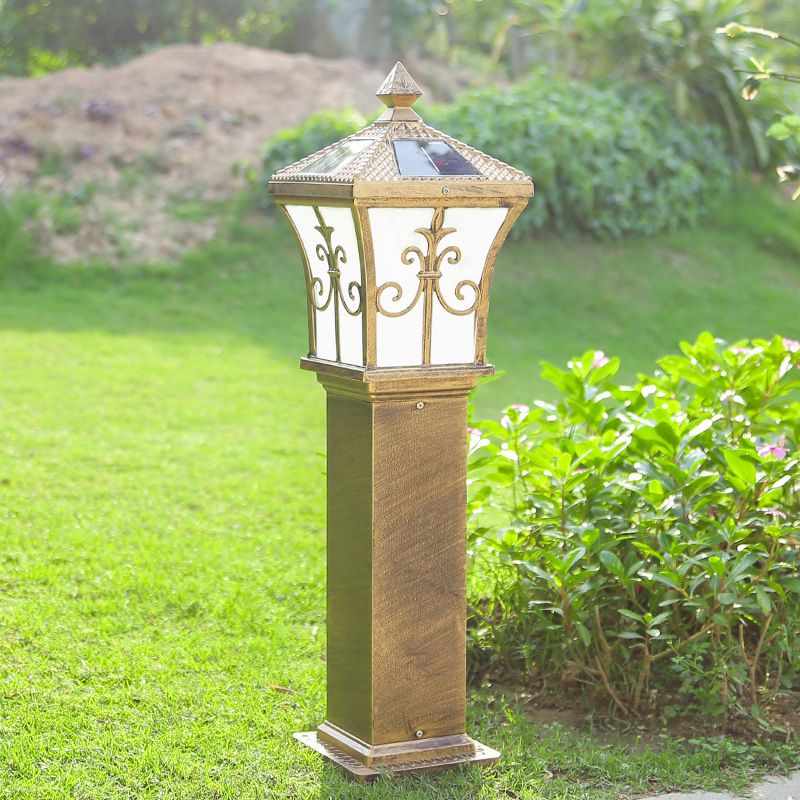 Traditional Flared Shade Solar Ground Light Metallic LED Path Lighting for Courtyard
