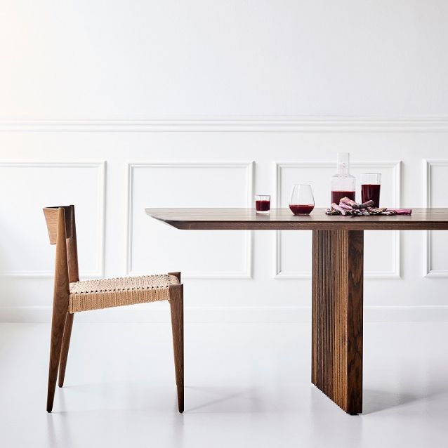 Mesa rectangular contemporánea de madera sólida Mesa de madera para cocina y comedor para la cocina y el comedor