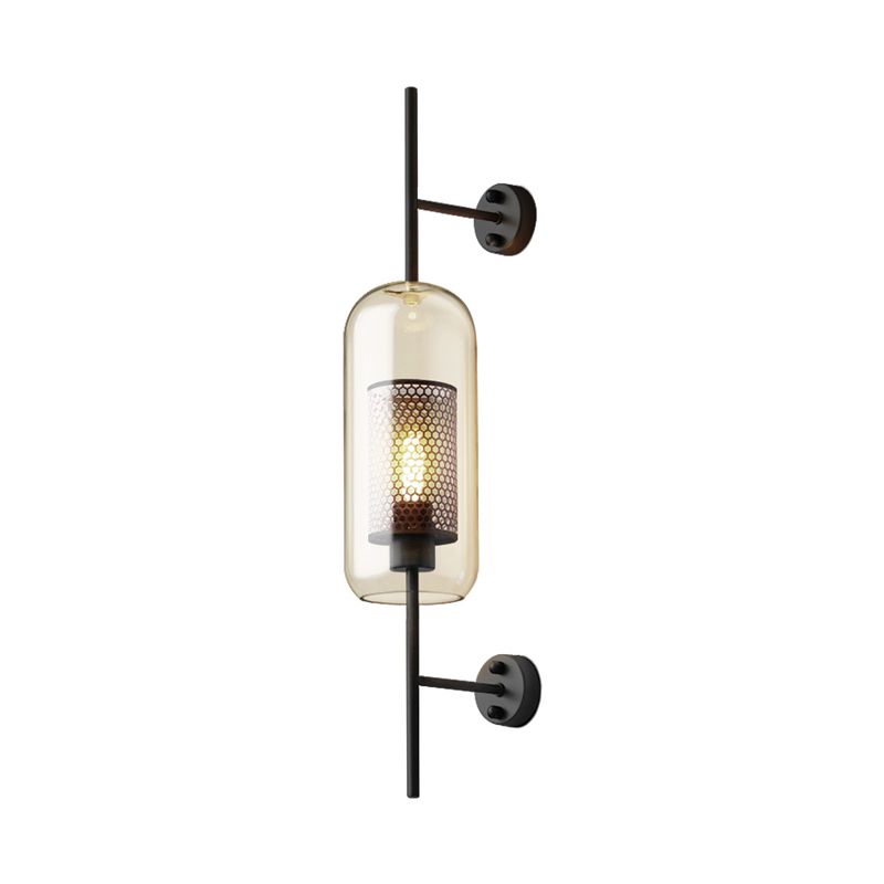 Cognac Glass Black Wall Lampe länglich 1 Glühbirnen -Kolonialwand mit innerem Säulennetzbildschirm, 5 "/6" W.