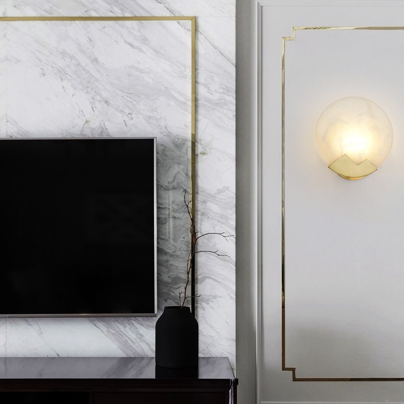 Brass Round Wall Light Postmodern 8" Wide Wall Sconce in Gold for Living Room