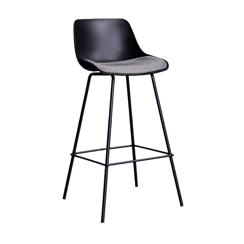 Tabouret de bar industriel rembourré blanc, haut d'intérieur noir avec siège baquet