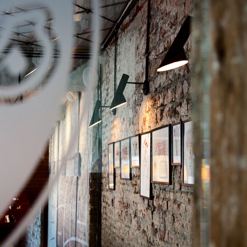 Luci creative in stile muro in stile moderno con tonalità in metallo per soggiorno camera da letto d'albergo