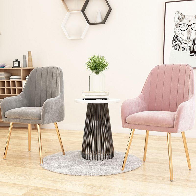 Silla de comedor tapizada escandinava con respaldo sólido, silla individual para el hogar