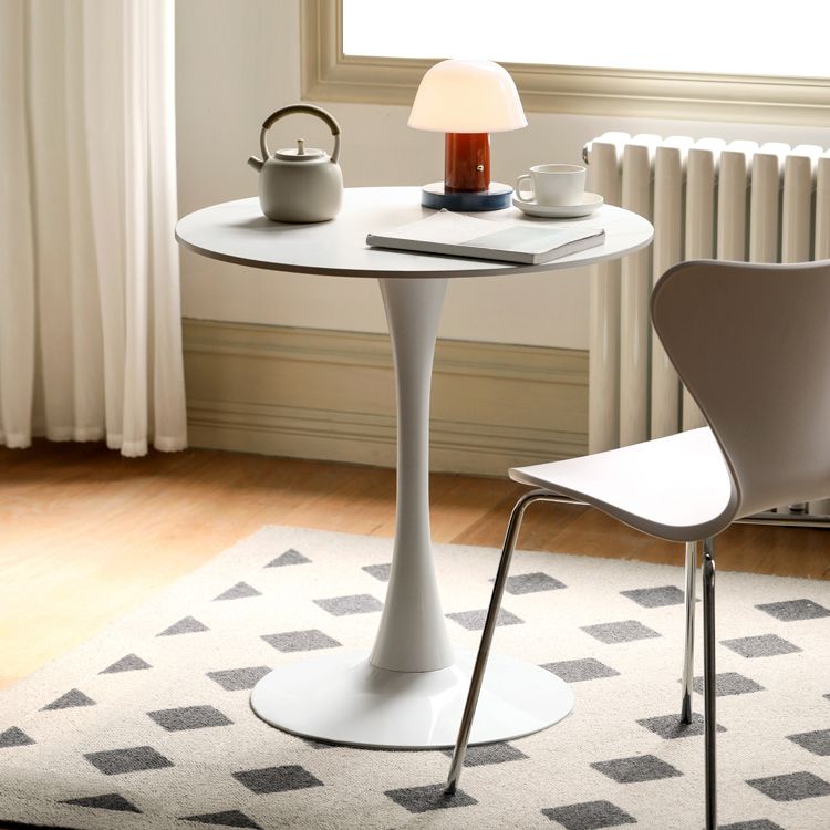 White Round Dining Table Stone Top Dining Table with Tulip Base