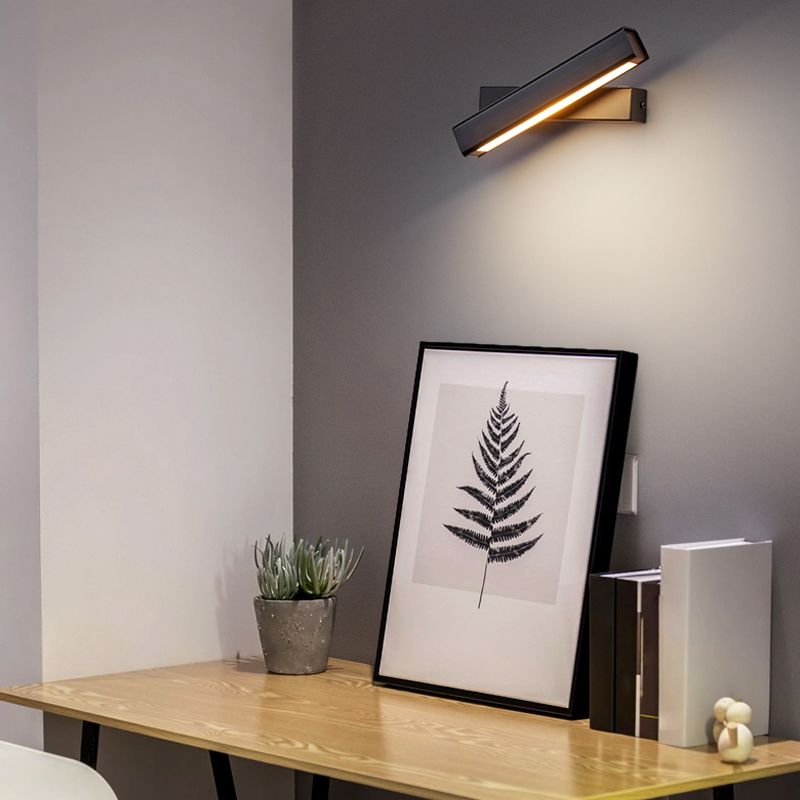 Contemporary Style Metal Wall Sconce 1 Light Led Rotating Wall Light for Living Room