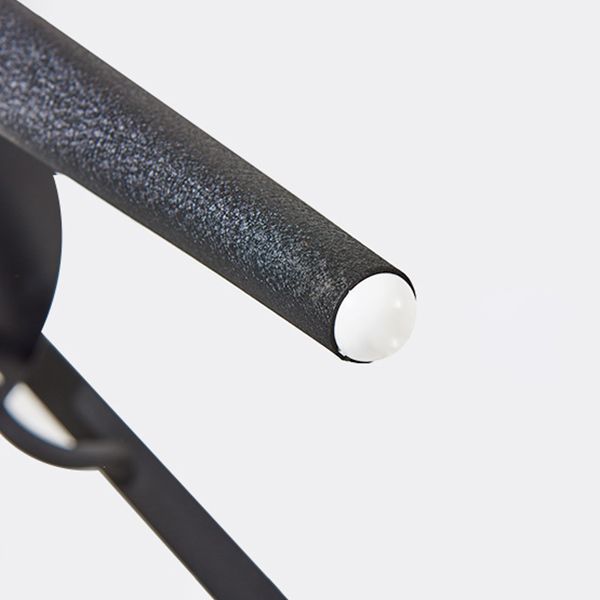 Zeitgenössischer Stil Küche Temperierter Glas Esstisch runden Form Tisch mit 3 Beinbasis