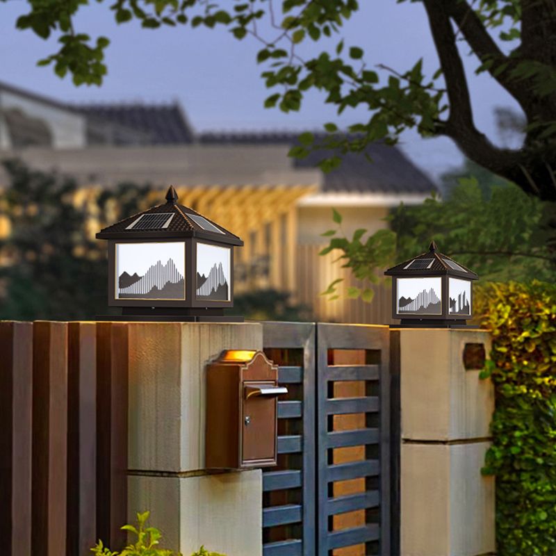 Modern Pillar Light Metallic LED Solar Lighting Fixture for Garden