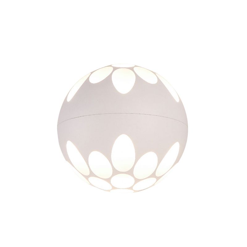 Black/White Global Shade Wall Light Sconce Contemporary LED Metallic Wall Lamp for Bedside