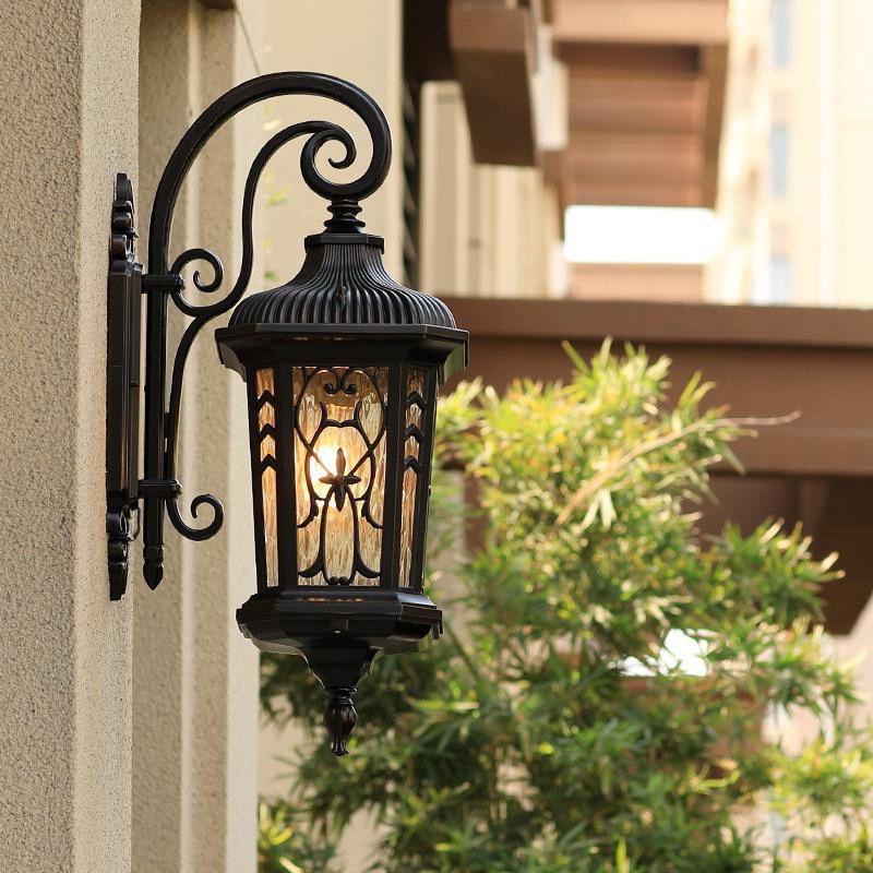 Black 1 Bulb Wall Sconce Light Lodges Water Glass Urn Wall Mounted Lamp with Twisted Arm