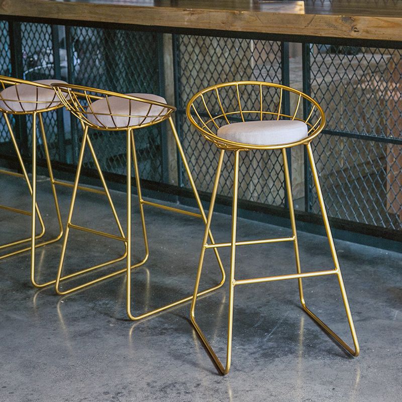 Industrial Bar Table Set 1/6 Pieces Wooden Bar Table and Footrest Bar Stool