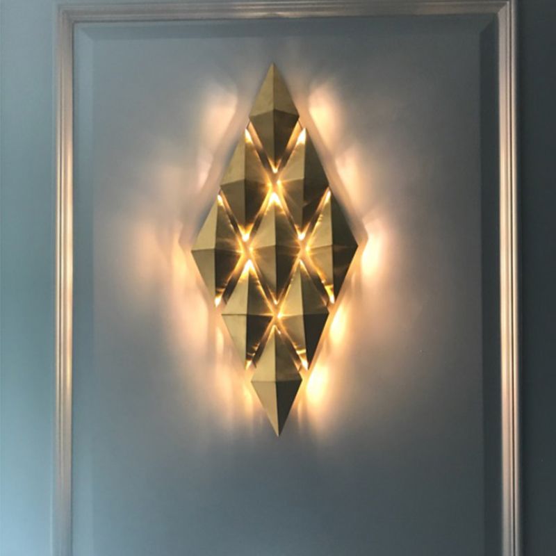 Geometrischer Schatten Metall Wandleuchte moderner Stil Multi -Leuchten Wandmontiertes Licht in Gold