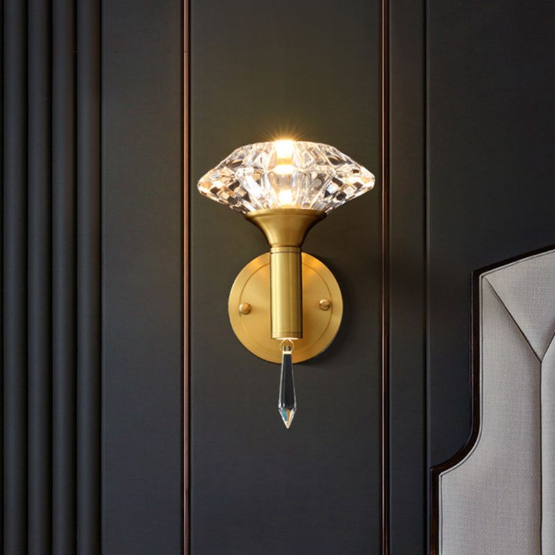 1 Bulb Wall Light Fixture Modern Diamond Bevel Cut Crystal Wall Sconce with Crystal Spears
