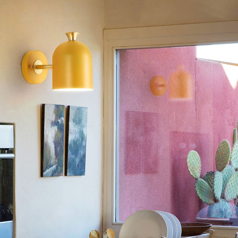Schattierte Wand montierte Leuchte Nordic-Stil Metall Schlafzimmer Wandleuchte Beleuchtung
